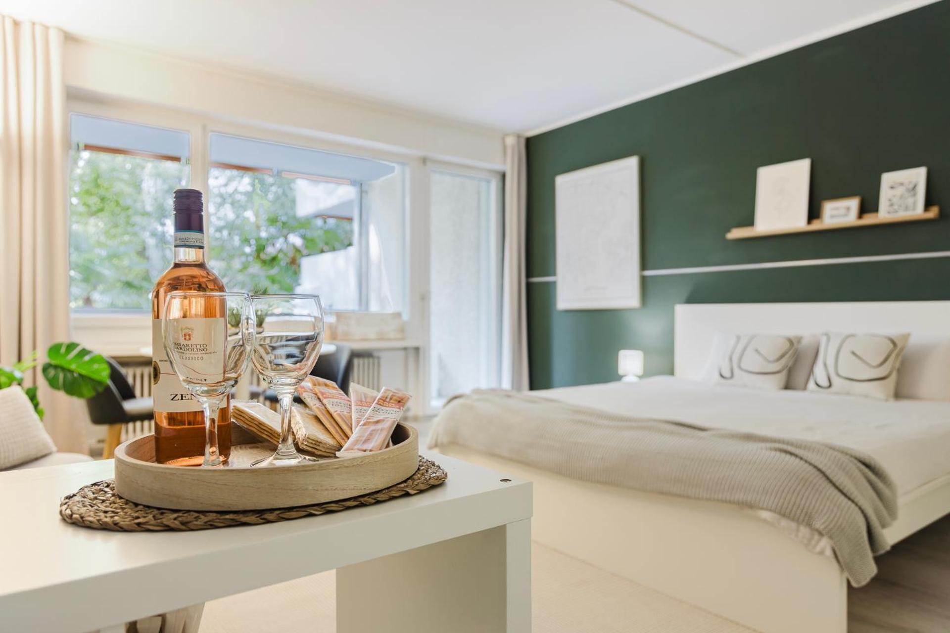 Luganersee, Pool, Strand, Parkplatz, Suite 204 Bissone Exterior foto